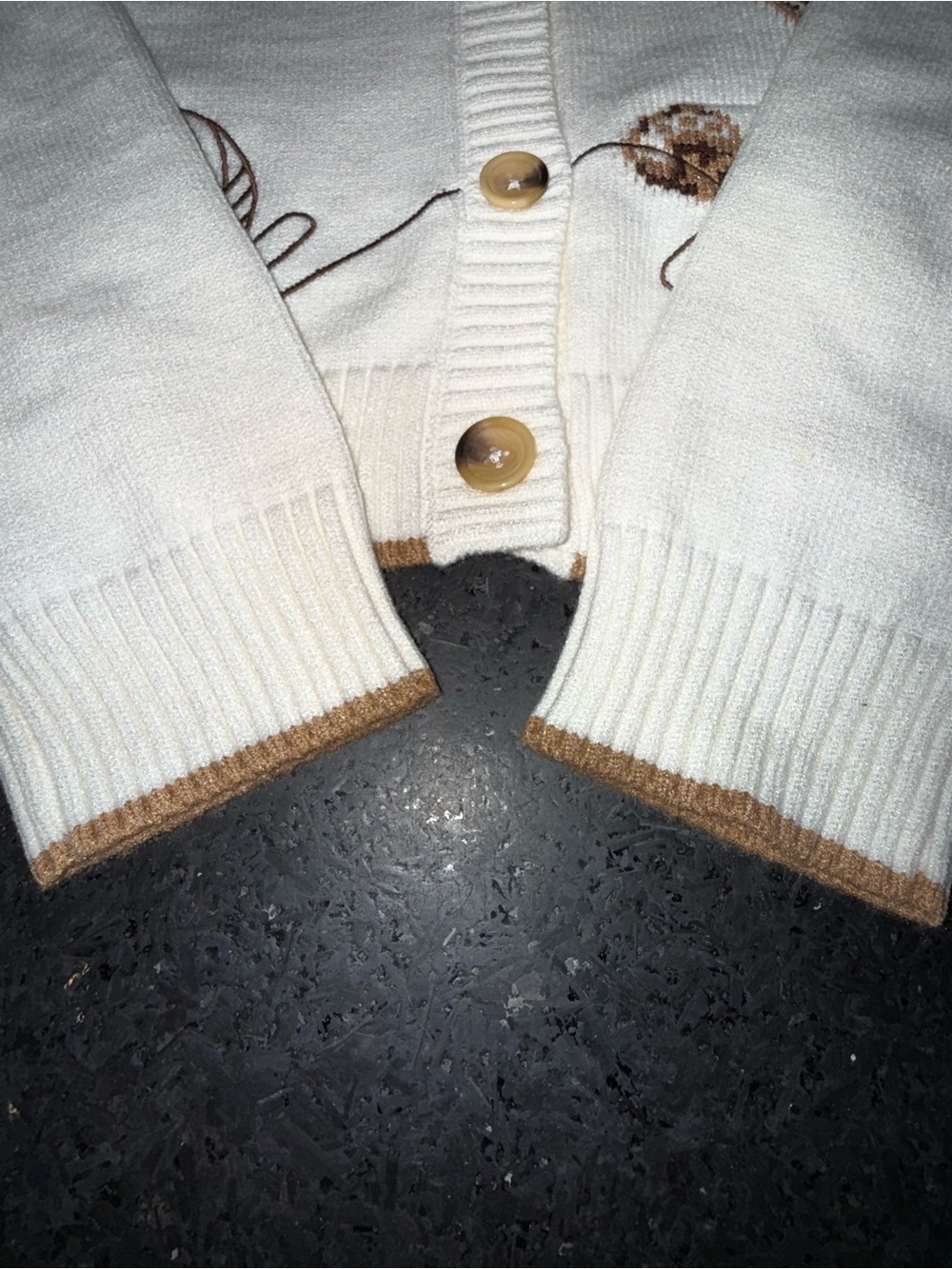Calligraphie Playful Tabby Cat & Yarn Ball Button-Down Knit Cardigan Sweater L - Picture 5 of 9